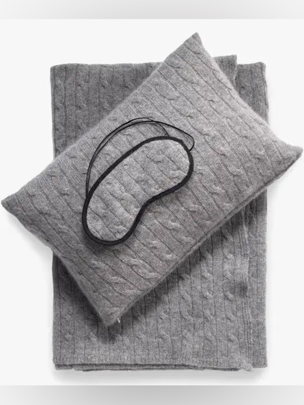 Sofia Cashmere Cable-Knit Travel Set NWT